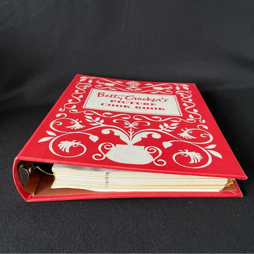 Betty Crocker’s Picture Cook Book - 1998 Facsimile Edition of the 1950 edition